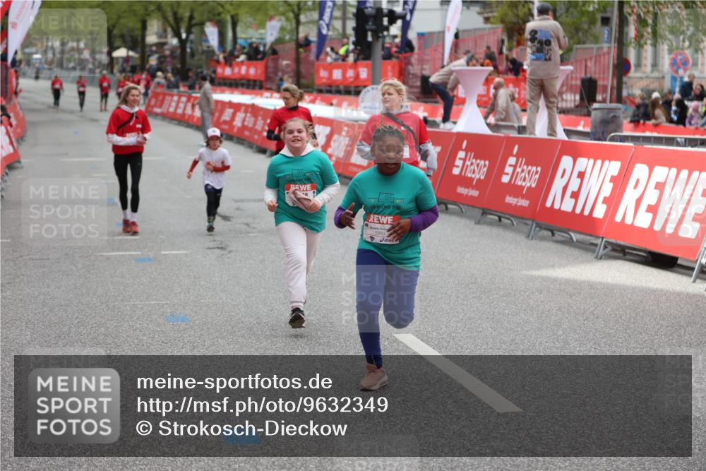 25.04.2026 - Das Zehntel Strokosch-Dieckow http://msf.ph/oto/9632349 25.04.2026 11:13:14 Ziel 5079, 5883 meine-sportfotos.de