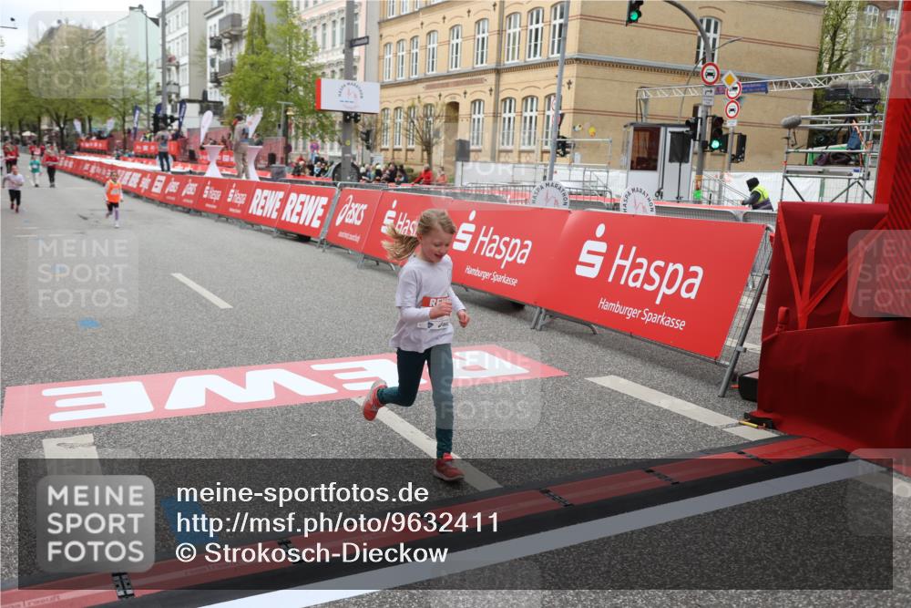 25.04.2026 - Das Zehntel Strokosch-Dieckow http://msf.ph/oto/9632411 25.04.2026 11:13:01 Ziel 5122, 7036 meine-sportfotos.de