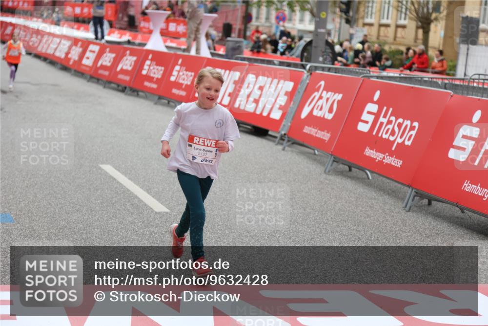 25.04.2026 - Das Zehntel Strokosch-Dieckow http://msf.ph/oto/9632428 25.04.2026 11:13:00 Ziel 5122, 7036 meine-sportfotos.de