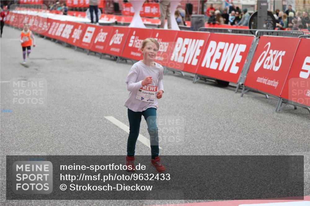 25.04.2026 - Das Zehntel Strokosch-Dieckow http://msf.ph/oto/9632433 25.04.2026 11:12:59 Ziel 5122, 7036 meine-sportfotos.de