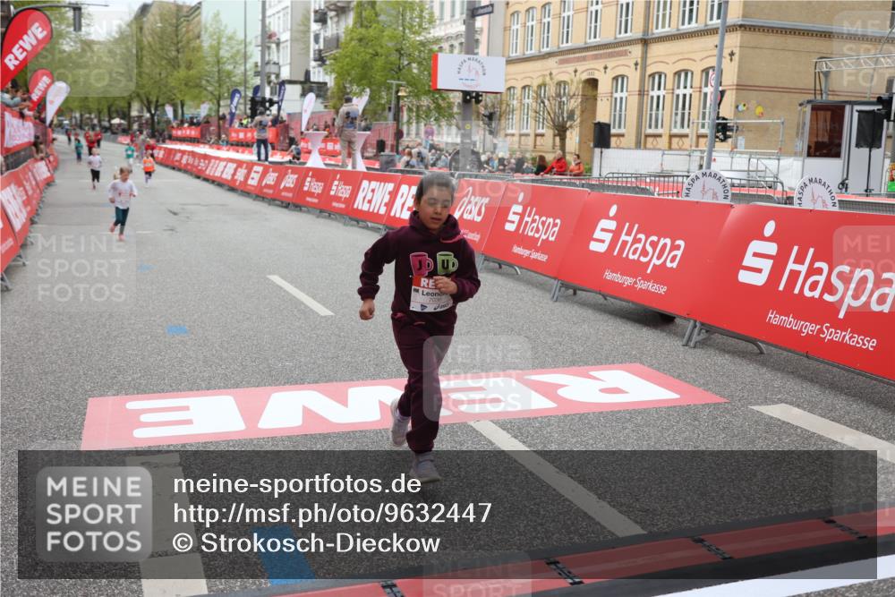 25.04.2026 - Das Zehntel Strokosch-Dieckow http://msf.ph/oto/9632447 25.04.2026 11:12:56 Ziel 7036 meine-sportfotos.de