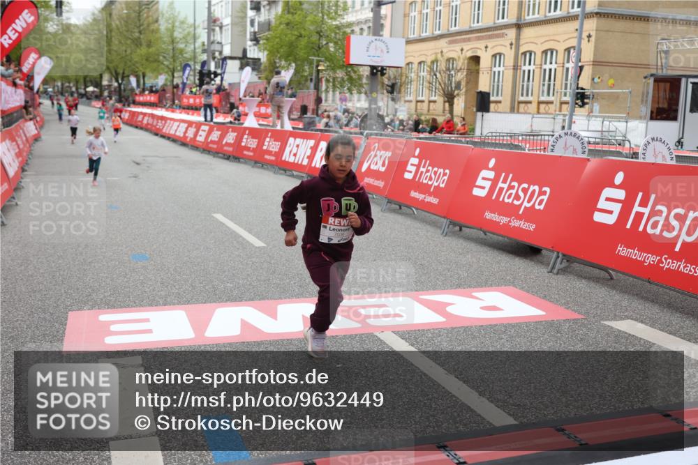 25.04.2026 - Das Zehntel Strokosch-Dieckow http://msf.ph/oto/9632449 25.04.2026 11:12:56 Ziel 7036 meine-sportfotos.de