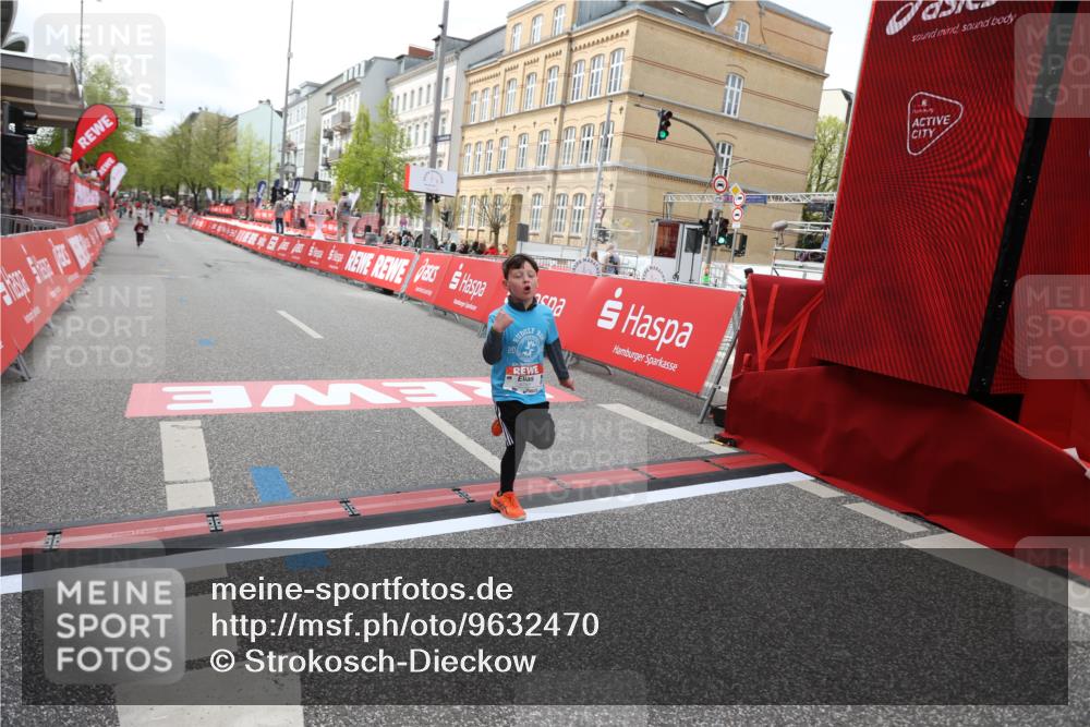 25.04.2026 - Das Zehntel Strokosch-Dieckow http://msf.ph/oto/9632470 25.04.2026 11:12:45 Ziel 6785 meine-sportfotos.de