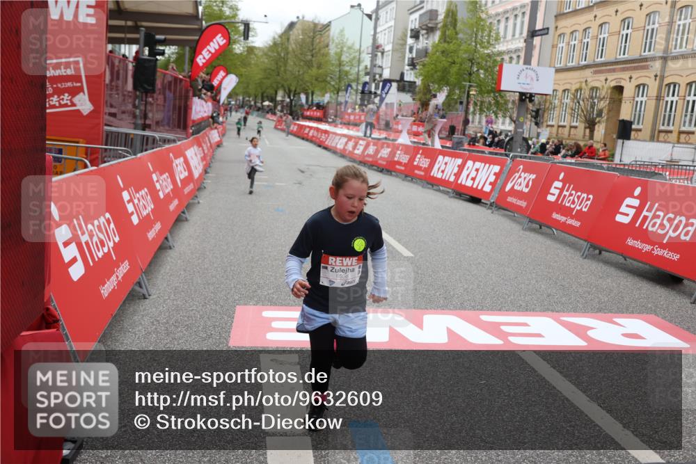 25.04.2026 - Das Zehntel Strokosch-Dieckow http://msf.ph/oto/9632609 25.04.2026 11:12:12 Ziel 5128, 6579, 6596 meine-sportfotos.de