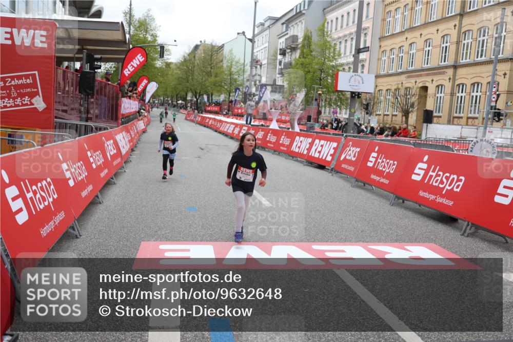 25.04.2026 - Das Zehntel Strokosch-Dieckow http://msf.ph/oto/9632648 25.04.2026 11:12:10 Ziel 5128, 6579, 6596 meine-sportfotos.de