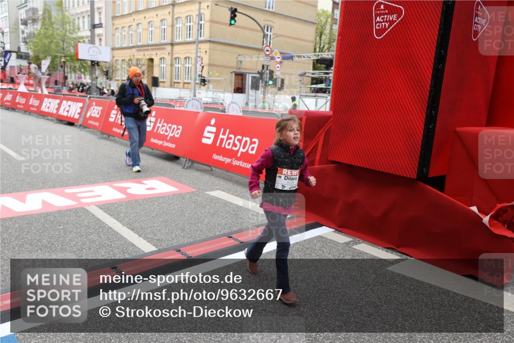 25.04.2026 - Das Zehntel Strokosch-Dieckow http://msf.ph/oto/9632667 25.04.2026 11:12:06 Ziel 5128, 5986 meine-sportfotos.de