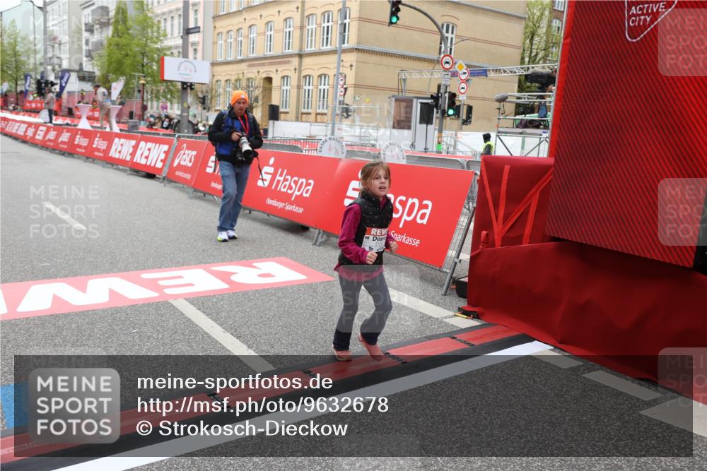 25.04.2026 - Das Zehntel Strokosch-Dieckow http://msf.ph/oto/9632678 25.04.2026 11:12:06 Ziel 5128, 5986 meine-sportfotos.de