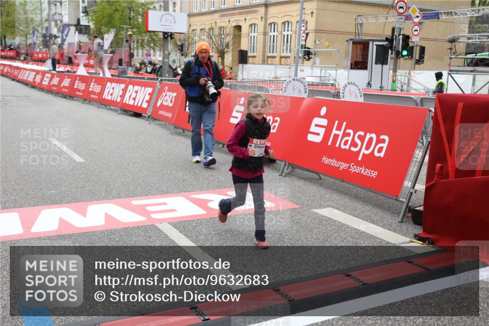 25.04.2026 - Das Zehntel Strokosch-Dieckow http://msf.ph/oto/9632683 25.04.2026 11:12:06 Ziel 5128, 5986 meine-sportfotos.de