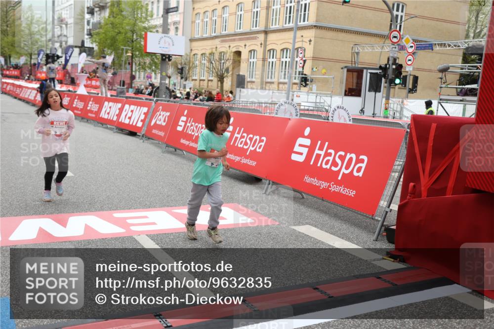 25.04.2026 - Das Zehntel Strokosch-Dieckow http://msf.ph/oto/9632835 25.04.2026 11:11:42 Ziel 5175, 5982 meine-sportfotos.de