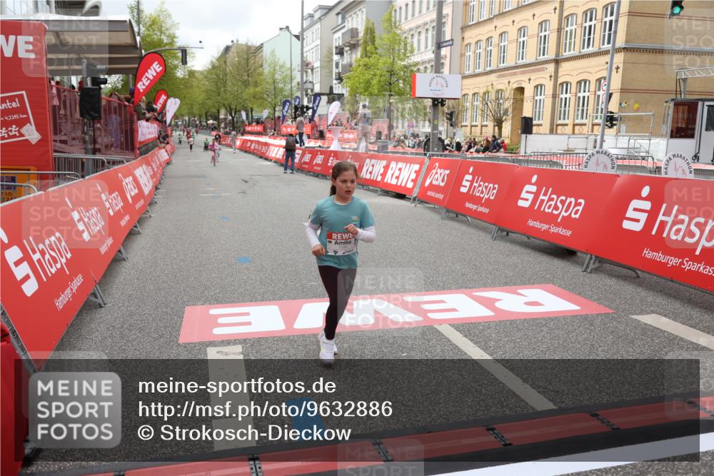 25.04.2026 - Das Zehntel Strokosch-Dieckow http://msf.ph/oto/9632886 25.04.2026 11:11:27 Ziel 7351, 7379, 7530, 7534 meine-sportfotos.de