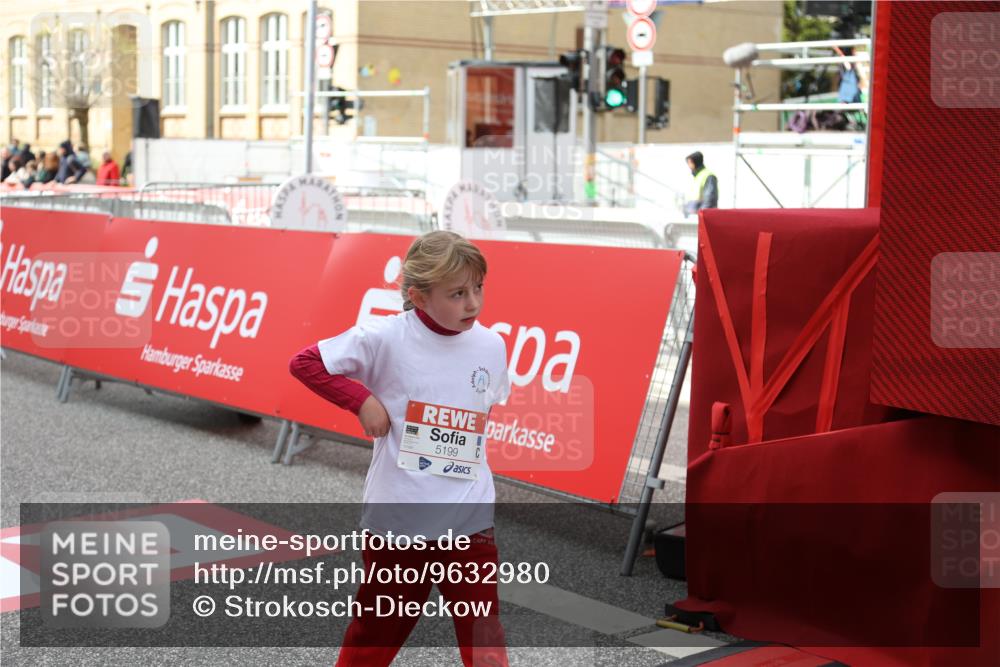 25.04.2026 - Das Zehntel Strokosch-Dieckow http://msf.ph/oto/9632980 25.04.2026 11:11:10 Ziel 5199, 5730, 5849 meine-sportfotos.de