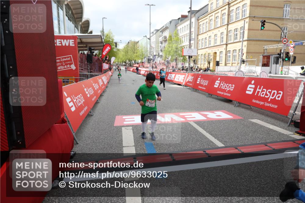 25.04.2026 - Das Zehntel Strokosch-Dieckow http://msf.ph/oto/9633025 25.04.2026 11:11:03 Ziel 5658, 5730, 5863, 6286, 6290, 6862 meine-sportfotos.de