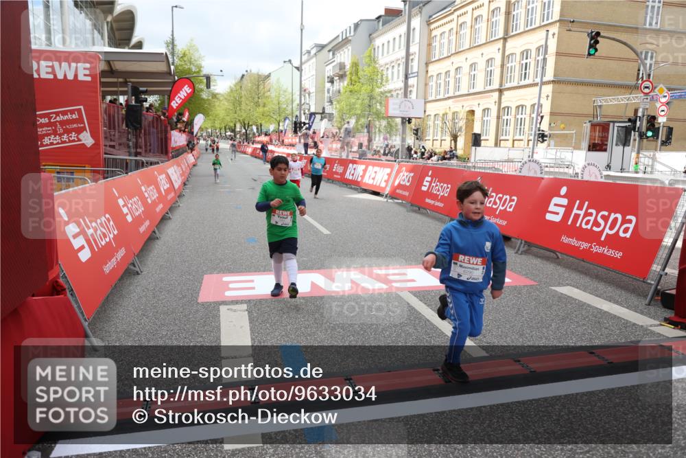 25.04.2026 - Das Zehntel Strokosch-Dieckow http://msf.ph/oto/9633034 25.04.2026 11:11:02 Ziel 5658, 5863, 6286, 6290, 6862, 7432, 7476 meine-sportfotos.de