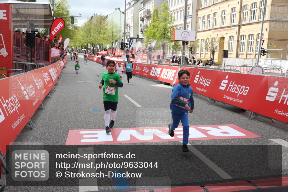 25.04.2026 - Das Zehntel Strokosch-Dieckow http://msf.ph/oto/9633044 25.04.2026 11:11:02 Ziel 5658, 5863, 6286, 6290, 6862, 7432, 7476 meine-sportfotos.de