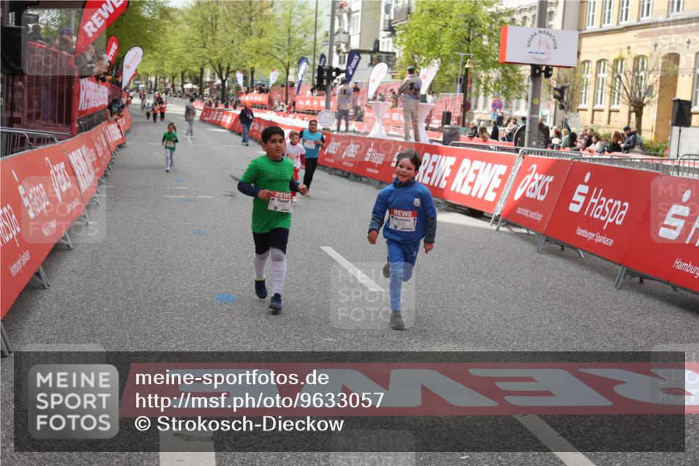 25.04.2026 - Das Zehntel Strokosch-Dieckow http://msf.ph/oto/9633057 25.04.2026 11:11:01 Ziel 5658, 5863, 6286, 6290, 6862, 7432, 7476 meine-sportfotos.de