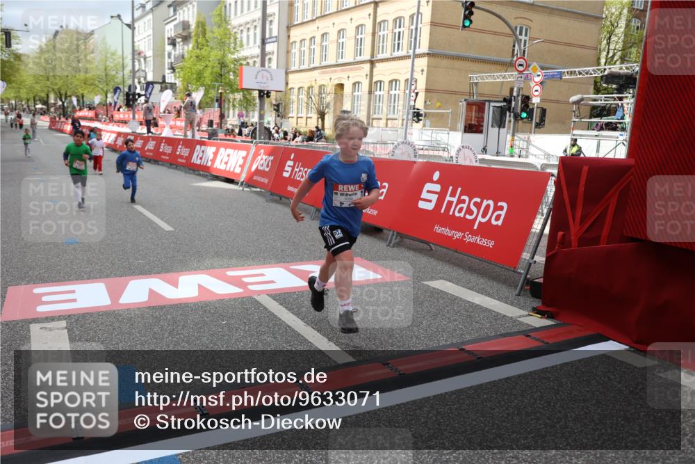 25.04.2026 - Das Zehntel Strokosch-Dieckow http://msf.ph/oto/9633071 25.04.2026 11:10:59 Ziel 5658, 6286, 6290, 6862, 7432, 7476 meine-sportfotos.de