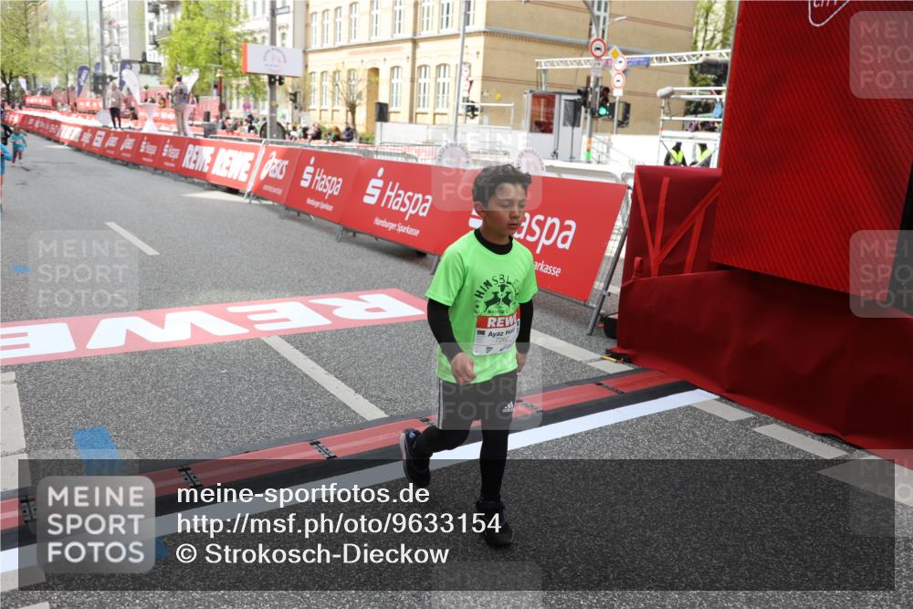 25.04.2026 - Das Zehntel Strokosch-Dieckow http://msf.ph/oto/9633154 25.04.2026 11:10:46 Ziel 5074, 5082, 5871, 7262 meine-sportfotos.de