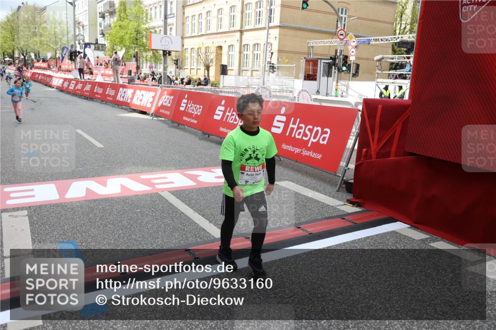 25.04.2026 - Das Zehntel Strokosch-Dieckow http://msf.ph/oto/9633160 25.04.2026 11:10:46 Ziel 5074, 5082, 5871, 7262 meine-sportfotos.de