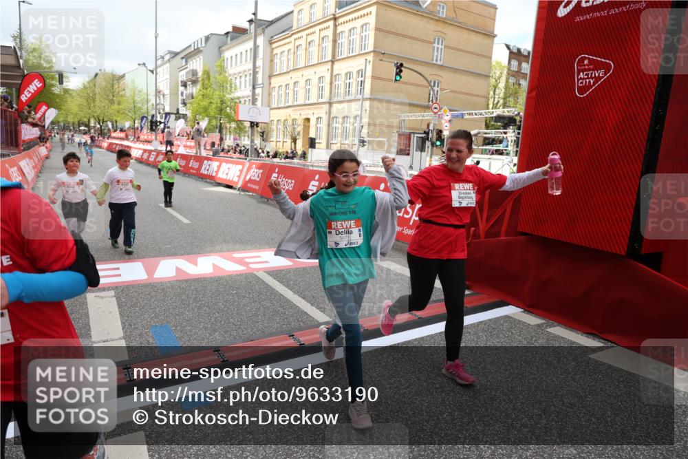 25.04.2026 - Das Zehntel Strokosch-Dieckow http://msf.ph/oto/9633190 25.04.2026 11:10:40 Ziel 5074, 5082, 5871, 6806, 6895 meine-sportfotos.de