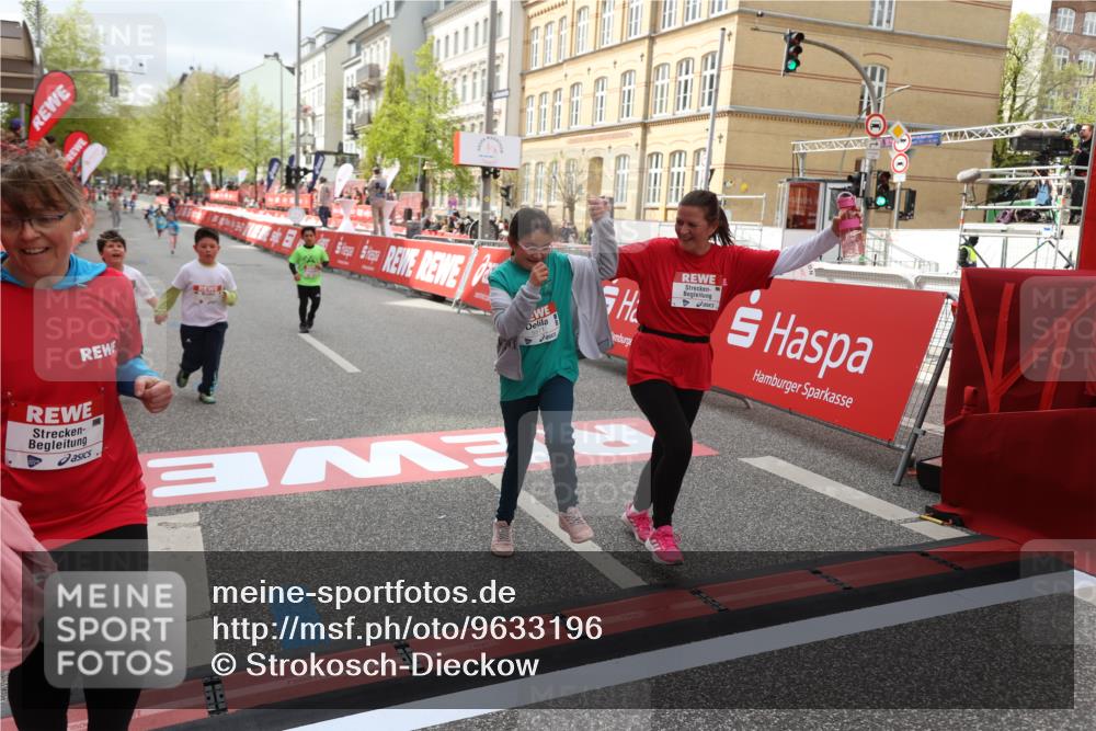 25.04.2026 - Das Zehntel Strokosch-Dieckow http://msf.ph/oto/9633196 25.04.2026 11:10:40 Ziel 5074, 5082, 5871, 6806, 6895 meine-sportfotos.de