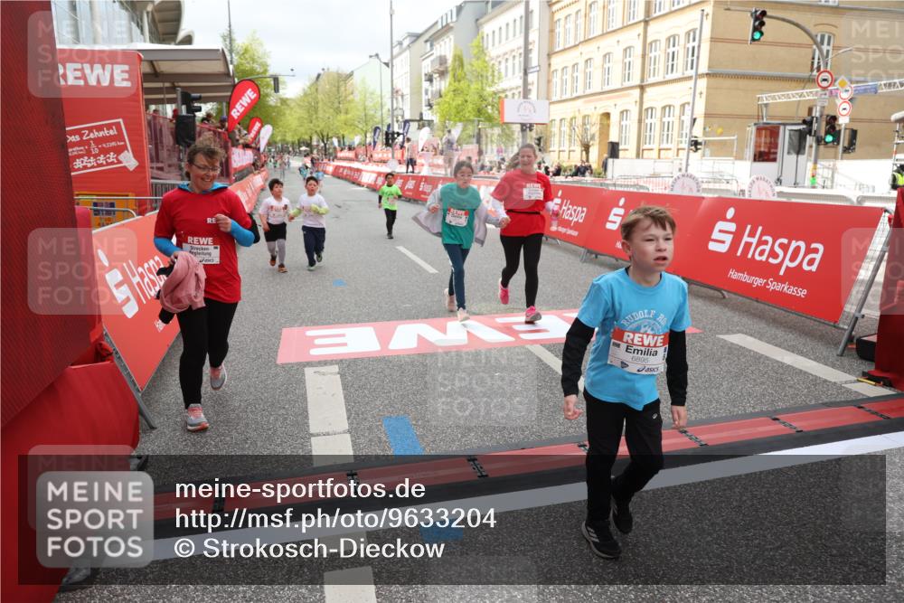 25.04.2026 - Das Zehntel Strokosch-Dieckow http://msf.ph/oto/9633204 25.04.2026 11:10:39 Ziel 5074, 5871, 6806, 6895 meine-sportfotos.de