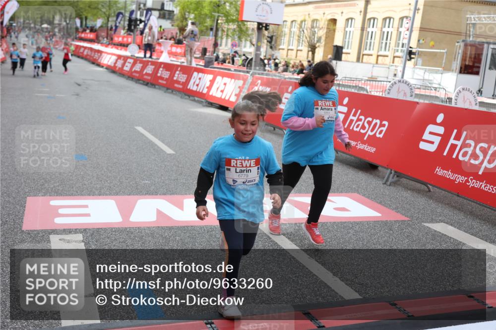 25.04.2026 - Das Zehntel Strokosch-Dieckow http://msf.ph/oto/9633260 25.04.2026 11:10:27 Ziel 5851, 5853, 5873, 6779, 6790, 6864 meine-sportfotos.de