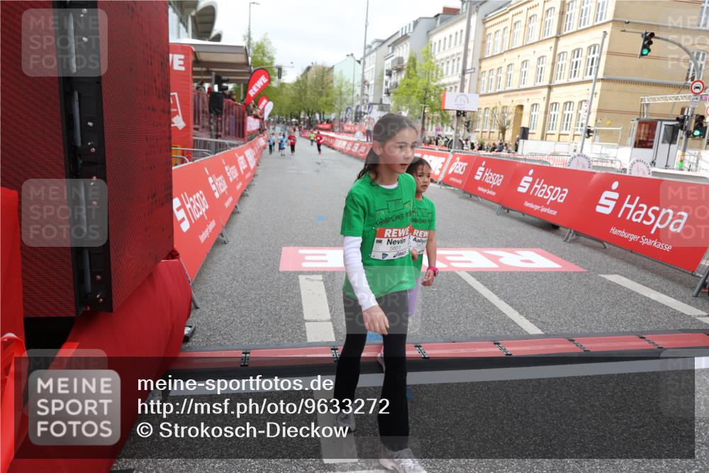 25.04.2026 - Das Zehntel Strokosch-Dieckow http://msf.ph/oto/9633272 25.04.2026 11:10:26 Ziel 5851, 5853, 5873, 6779, 6790, 6832, 6864 meine-sportfotos.de