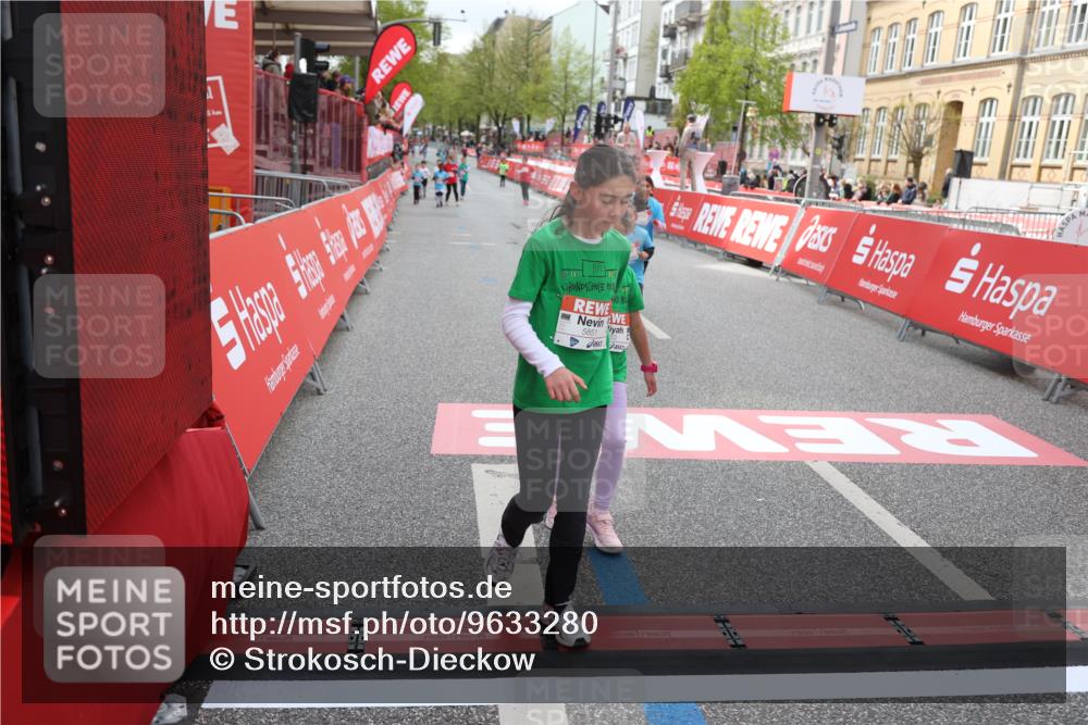 25.04.2026 - Das Zehntel Strokosch-Dieckow http://msf.ph/oto/9633280 25.04.2026 11:10:26 Ziel 5851, 5853, 5873, 6779, 6790, 6832, 6864 meine-sportfotos.de