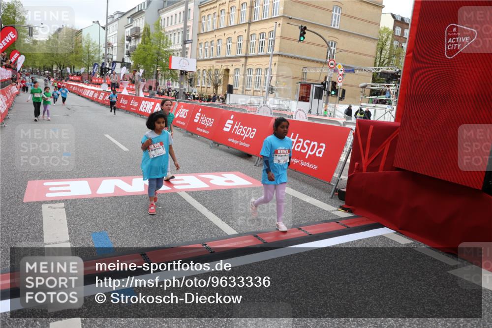 25.04.2026 - Das Zehntel Strokosch-Dieckow http://msf.ph/oto/9633336 25.04.2026 11:10:20 Ziel 5624, 5627, 5873, 6832 meine-sportfotos.de