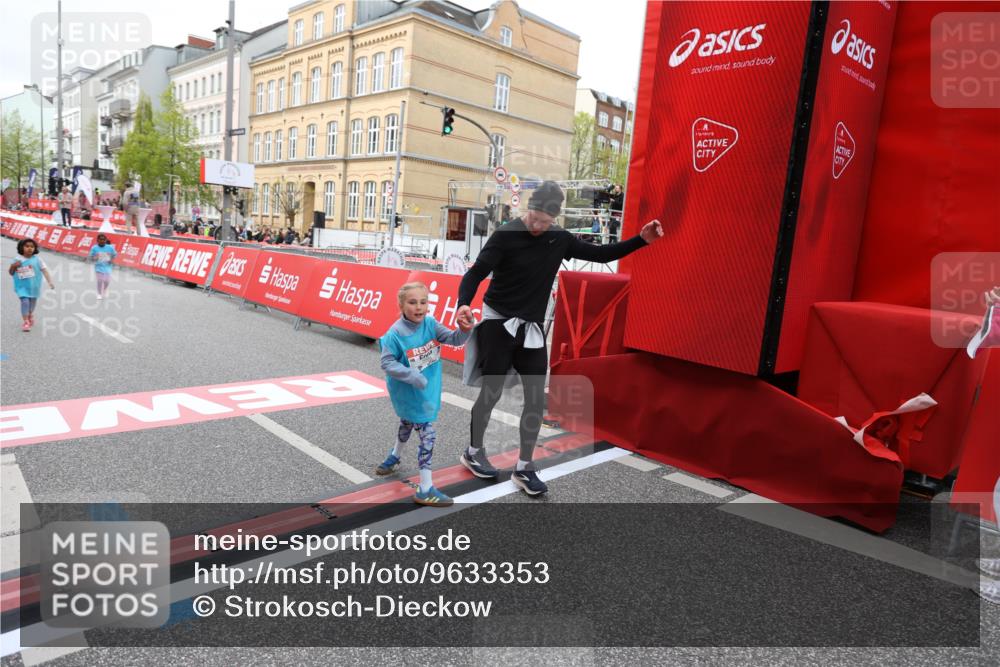 25.04.2026 - Das Zehntel Strokosch-Dieckow http://msf.ph/oto/9633353 25.04.2026 11:10:15 Ziel 5624, 5627, 6836, 7212 meine-sportfotos.de