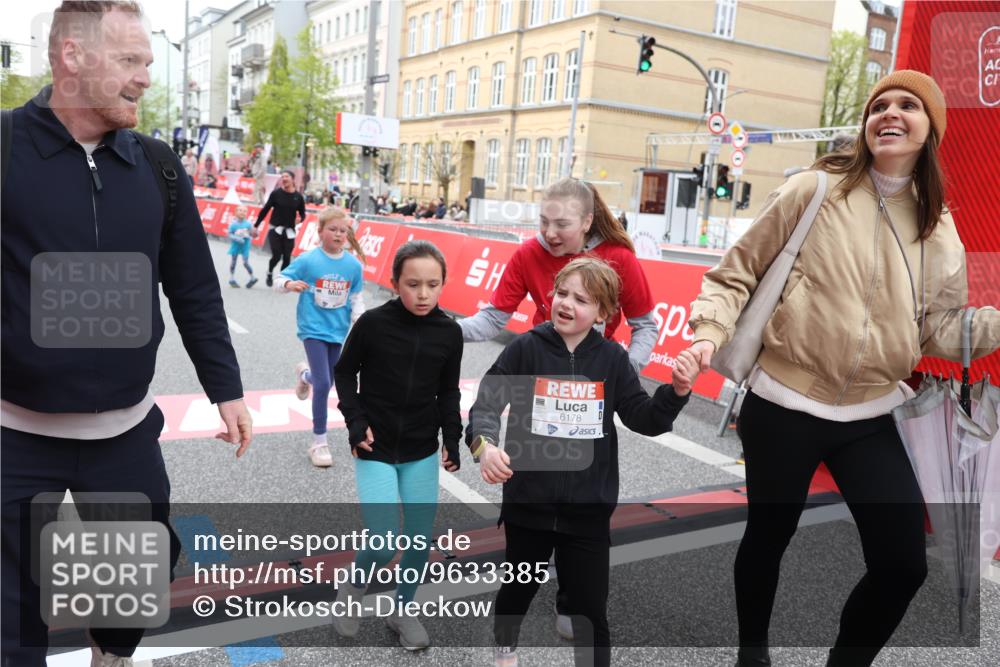 25.04.2026 - Das Zehntel Strokosch-Dieckow http://msf.ph/oto/9633385 25.04.2026 11:10:09 Ziel 5050, 6178, 6836, 7212, 7877 meine-sportfotos.de