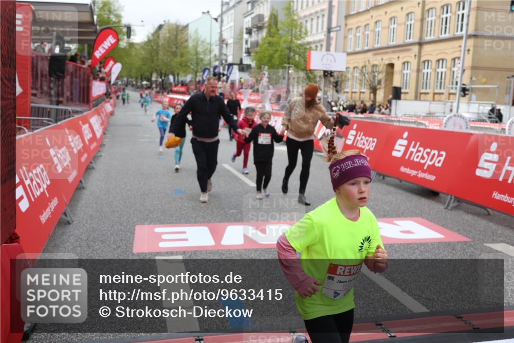 25.04.2026 - Das Zehntel Strokosch-Dieckow http://msf.ph/oto/9633415 25.04.2026 11:10:06 Ziel 5050, 5684, 6178, 6642, 7877, 7998 meine-sportfotos.de