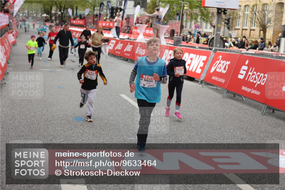 25.04.2026 - Das Zehntel Strokosch-Dieckow http://msf.ph/oto/9633464 25.04.2026 11:10:00 Ziel 5684, 5957, 6642, 7998 meine-sportfotos.de