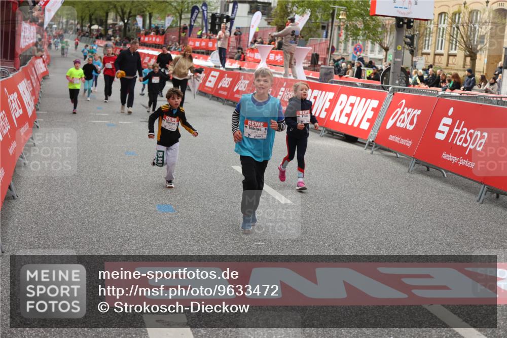 25.04.2026 - Das Zehntel Strokosch-Dieckow http://msf.ph/oto/9633472 25.04.2026 11:09:59 Ziel 5684, 5957, 6642 meine-sportfotos.de
