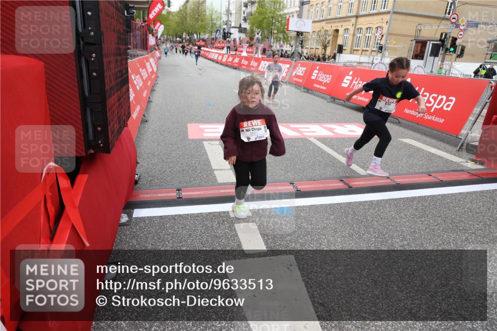 25.04.2026 - Das Zehntel Strokosch-Dieckow http://msf.ph/oto/9633513 25.04.2026 11:09:47 Ziel 5560, 6024, 6182, 6561, 6657 meine-sportfotos.de