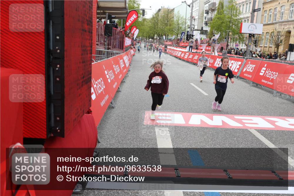 25.04.2026 - Das Zehntel Strokosch-Dieckow http://msf.ph/oto/9633538 25.04.2026 11:09:45 Ziel 5560, 5562, 6024, 6561, 6657 meine-sportfotos.de