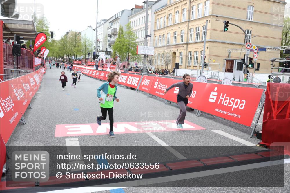 25.04.2026 - Das Zehntel Strokosch-Dieckow http://msf.ph/oto/9633556 25.04.2026 11:09:41 Ziel 5189, 5560, 5562, 6024 meine-sportfotos.de
