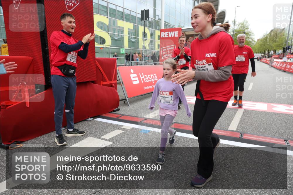 25.04.2026 - Das Zehntel Strokosch-Dieckow http://msf.ph/oto/9633590 25.04.2026 11:15:44 Ziel 6606 meine-sportfotos.de