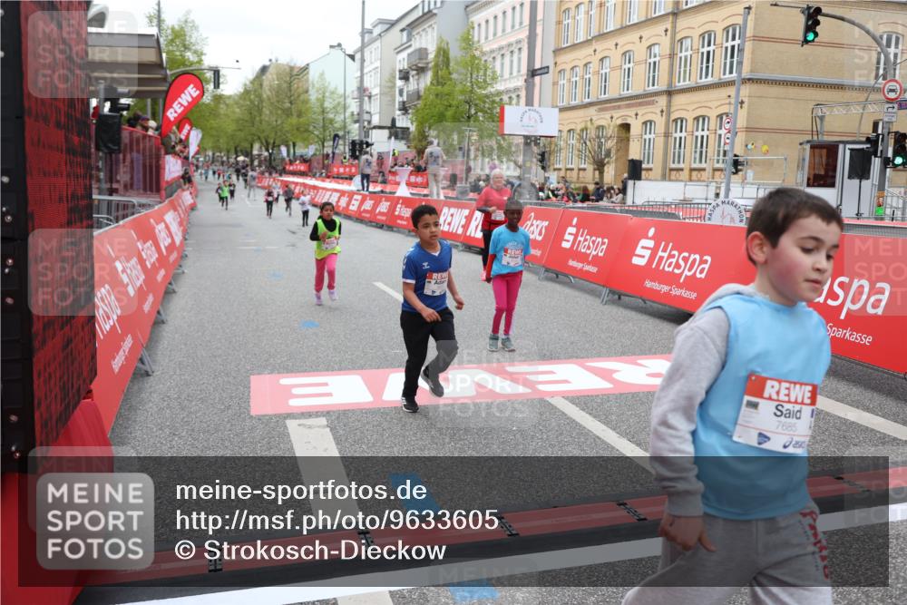 25.04.2026 - Das Zehntel Strokosch-Dieckow http://msf.ph/oto/9633605 25.04.2026 11:09:30 Ziel 5023, 5221, 5232, 5942, 6834, 7654, 7685, 7778 meine-sportfotos.de