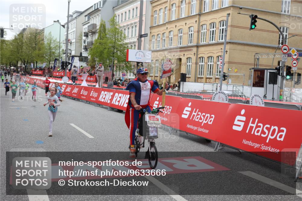 25.04.2026 - Das Zehntel Strokosch-Dieckow http://msf.ph/oto/9633666 25.04.2026 11:09:20 Ziel 5652, 6562, 6563, 7271 meine-sportfotos.de