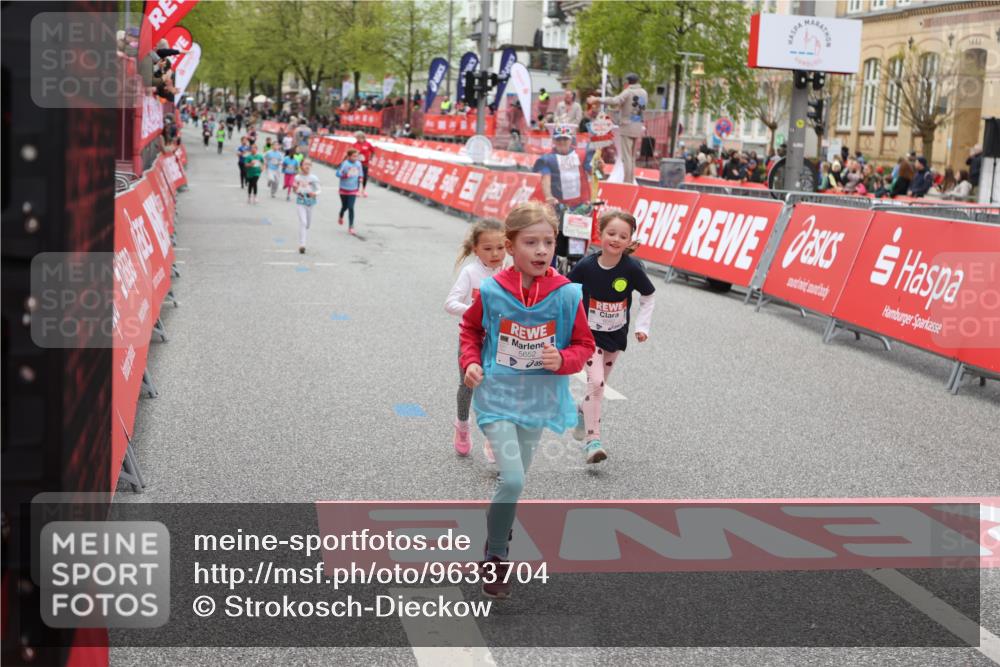 25.04.2026 - Das Zehntel Strokosch-Dieckow http://msf.ph/oto/9633704 25.04.2026 11:09:17 Ziel 5087, 5604, 5652, 6562, 6563, 7568, 7570 meine-sportfotos.de