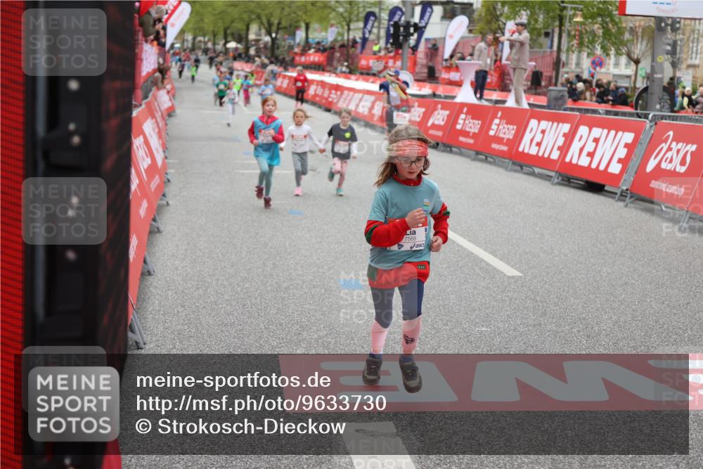 25.04.2026 - Das Zehntel Strokosch-Dieckow http://msf.ph/oto/9633730 25.04.2026 11:09:13 Ziel 5014, 5087, 5130, 5604, 7568, 7570 meine-sportfotos.de