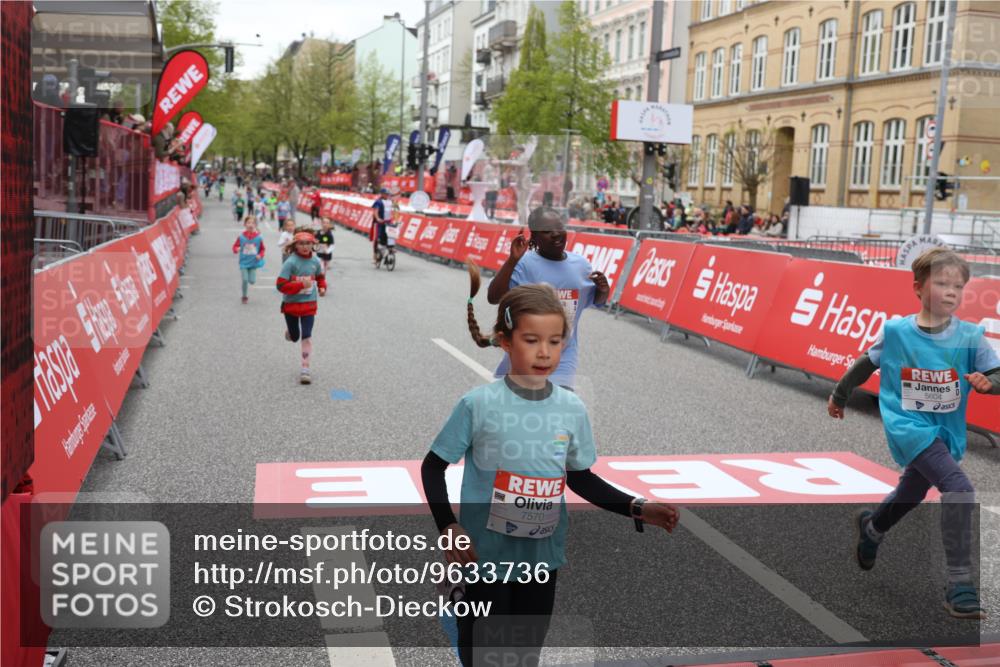 25.04.2026 - Das Zehntel Strokosch-Dieckow http://msf.ph/oto/9633736 25.04.2026 11:09:12 Ziel 5014, 5087, 5130, 5604, 7568, 7570 meine-sportfotos.de