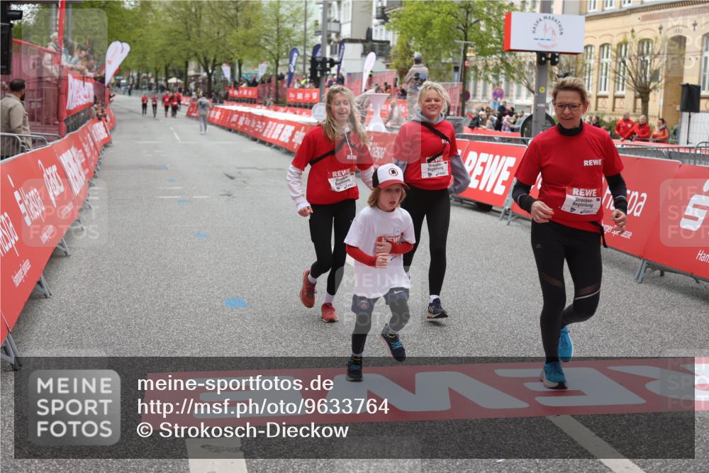 25.04.2026 - Das Zehntel Strokosch-Dieckow http://msf.ph/oto/9633764 25.04.2026 11:13:19 Ziel 5016, 5876, 5883 meine-sportfotos.de