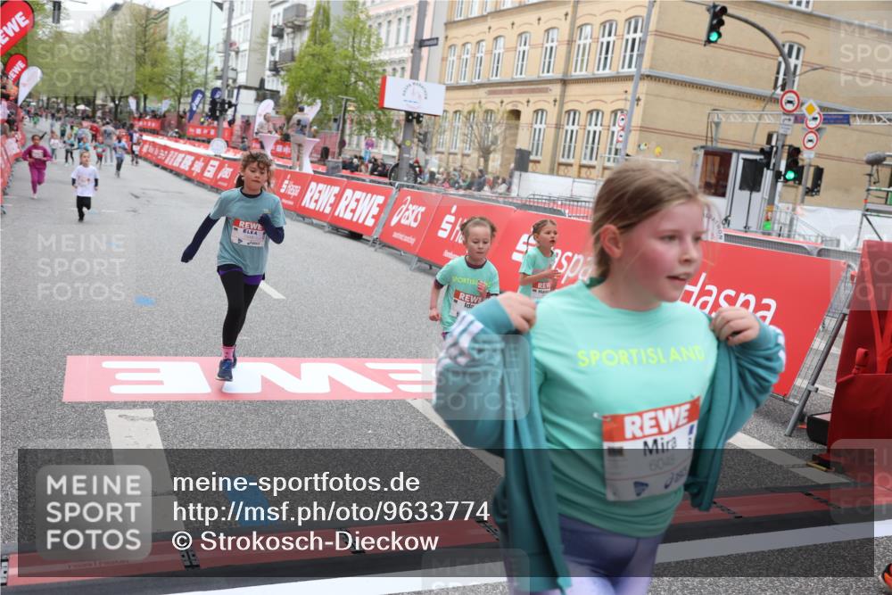 25.04.2026 - Das Zehntel Strokosch-Dieckow http://msf.ph/oto/9633774 25.04.2026 11:09:03 Ziel 5054, 5932, 5936, 6048, 6462, 6800, 7419, 7425, 7448, 7451 meine-sportfotos.de