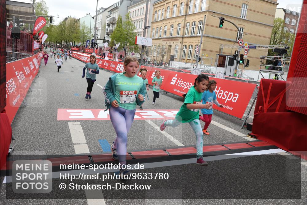 25.04.2026 - Das Zehntel Strokosch-Dieckow http://msf.ph/oto/9633780 25.04.2026 11:09:03 Ziel 5054, 5932, 5936, 6048, 6462, 6800, 7419, 7425, 7448, 7451 meine-sportfotos.de