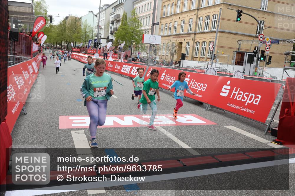 25.04.2026 - Das Zehntel Strokosch-Dieckow http://msf.ph/oto/9633785 25.04.2026 11:09:02 Ziel 5054, 5477, 5932, 5936, 6048, 6462, 6800, 7419, 7425, 7448, 7451 meine-sportfotos.de