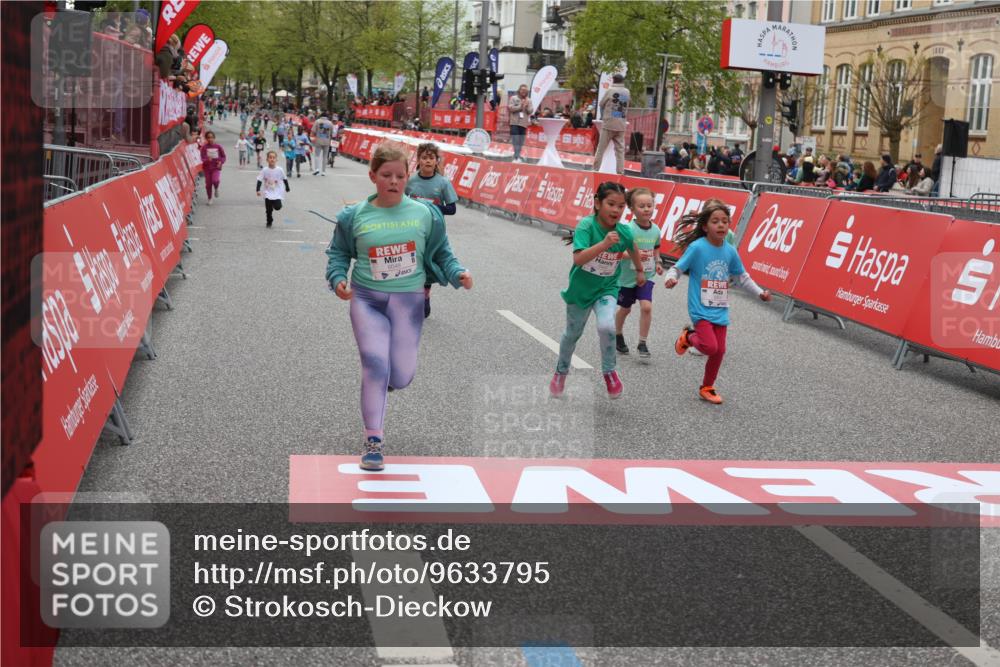 25.04.2026 - Das Zehntel Strokosch-Dieckow http://msf.ph/oto/9633795 25.04.2026 11:09:02 Ziel 5054, 5477, 5932, 5936, 6048, 6462, 6800, 7419, 7425, 7448, 7451 meine-sportfotos.de
