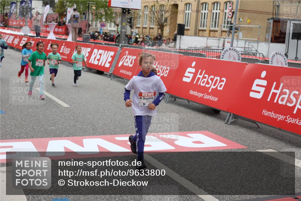 25.04.2026 - Das Zehntel Strokosch-Dieckow http://msf.ph/oto/9633800 25.04.2026 11:09:00 Ziel 5054, 5477, 6048, 6462, 6800, 7419, 7451 meine-sportfotos.de