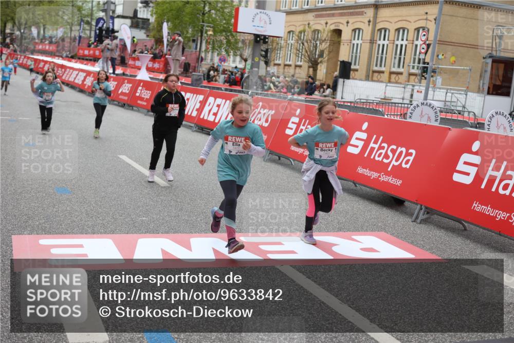 25.04.2026 - Das Zehntel Strokosch-Dieckow http://msf.ph/oto/9633842 25.04.2026 11:08:45 Ziel 5397, 5400, 5964, 6115, 7463, 7477, 7480, 8055 meine-sportfotos.de